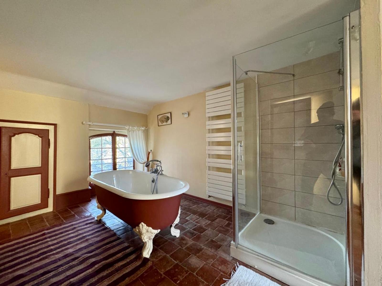L'Escapade Place Voltaire Vermenton Стая снимка